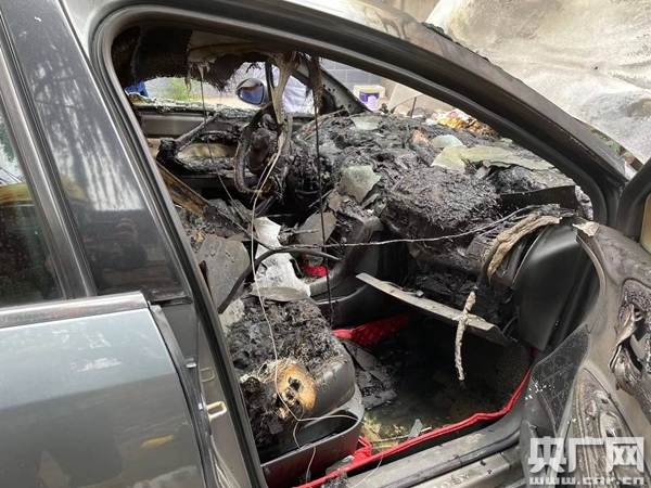 青海海东:一天发生两起汽车自燃事故