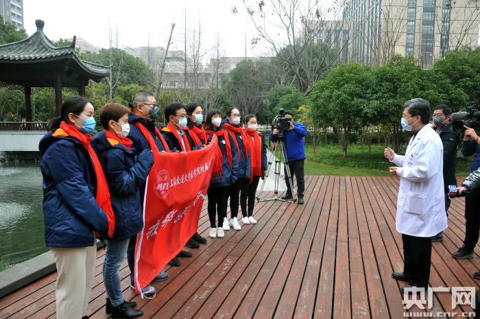 漫威宇宙电影观看顺序 为危重症患者争取时间 仁济医院ECMO团队今天（7日）出征武汉雷神山医院