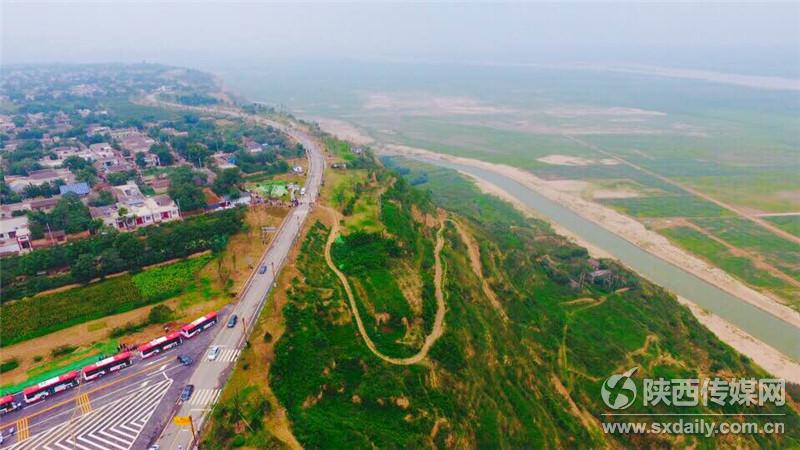 最美观光路沿黄公路通车仪式在芝川服务区举行